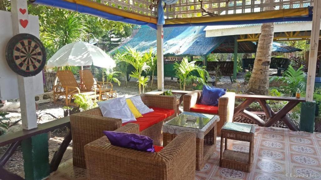 67Th Heaven Holiday Resort Lucbuan Luaran gambar