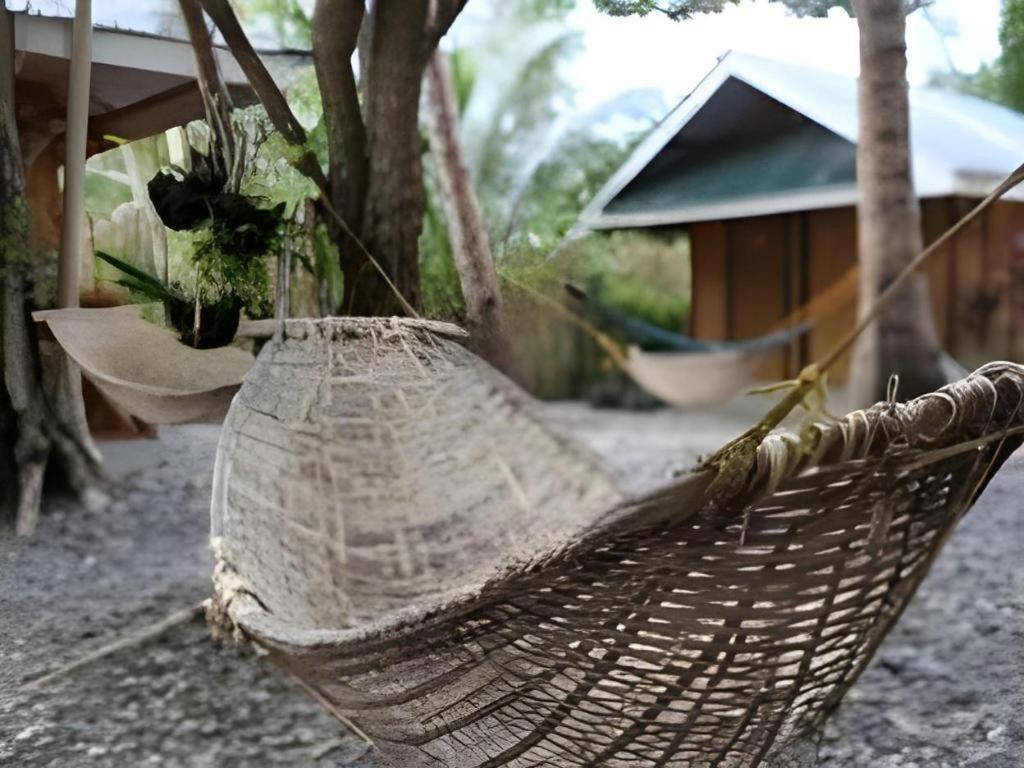 67Th Heaven Holiday Resort Lucbuan Luaran gambar