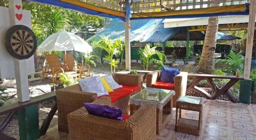 67Th Heaven Holiday Resort Lucbuan Luaran gambar