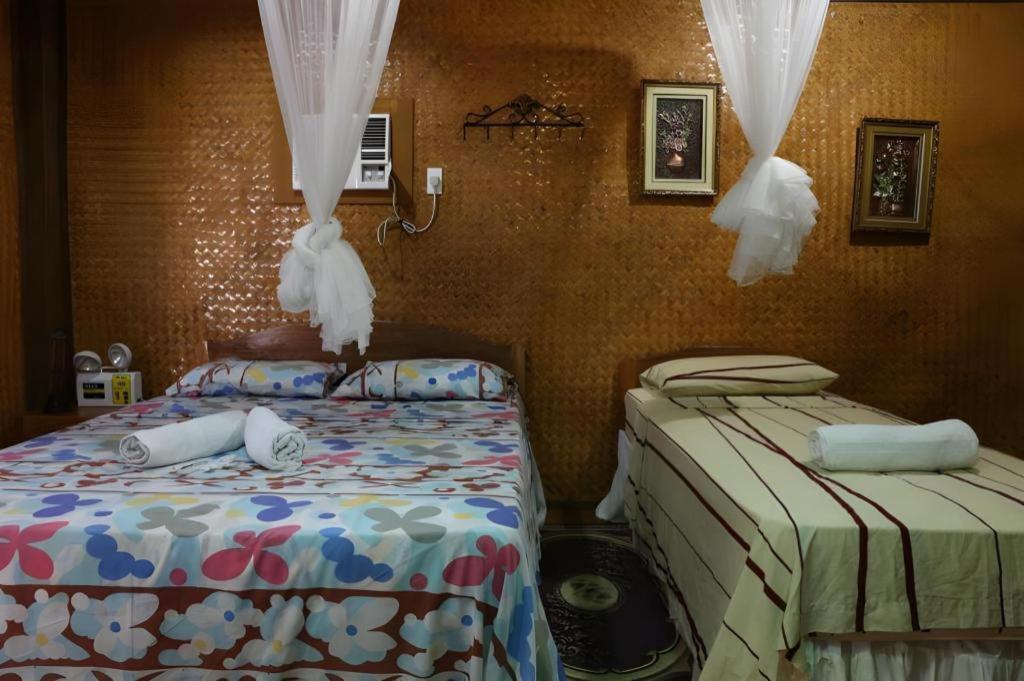 67Th Heaven Holiday Resort Lucbuan Luaran gambar