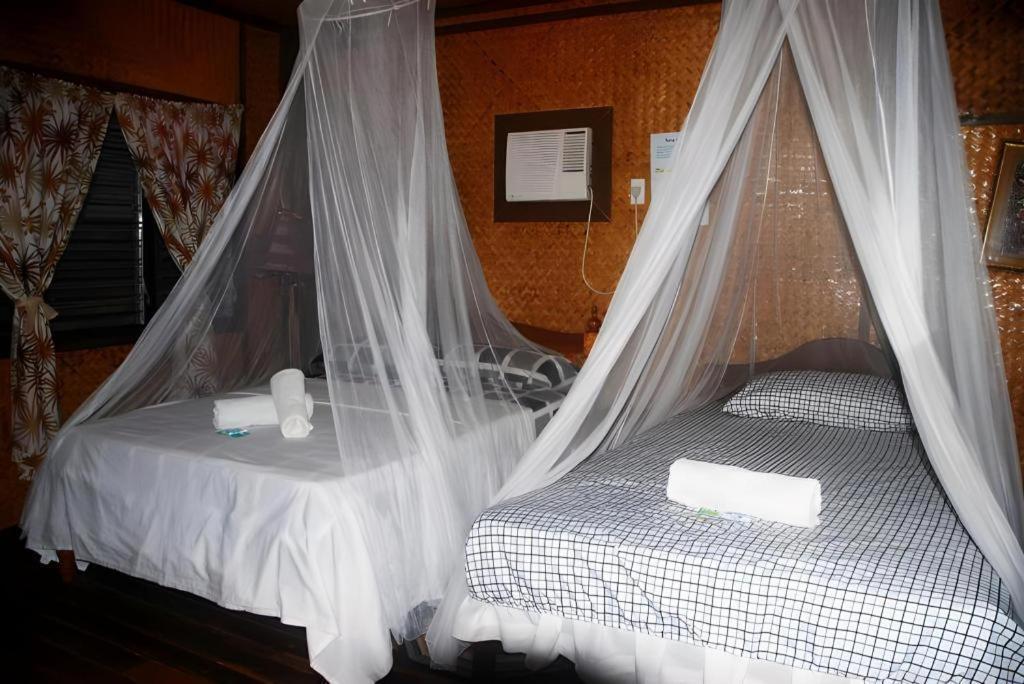 67Th Heaven Holiday Resort Lucbuan Luaran gambar