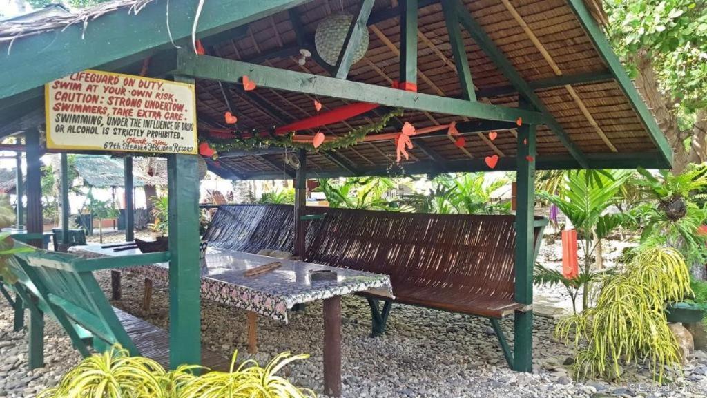 67Th Heaven Holiday Resort Lucbuan Luaran gambar